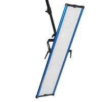 Осветитель светодиодный GreenBean Ultrapanel 1806 LED BD Bi-color Осветитель светодиодный GreenBean Ultrapanel 1806 LED BD Bi-color
